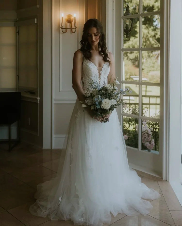 Radiant bridal skin and makeup by Vancouver makeup artist Jayda K